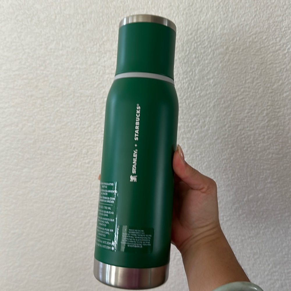 Stanley + Starbucks 25oz NIB